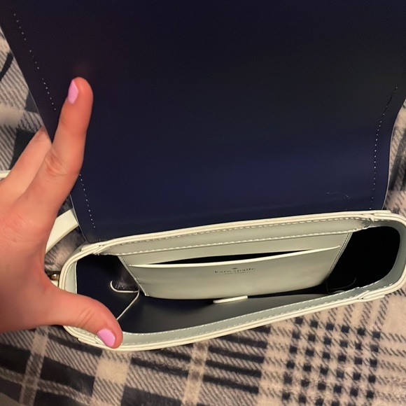 Kate spade purse - Picture 2 of 2